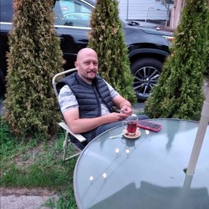 Meet your Posher, Burak